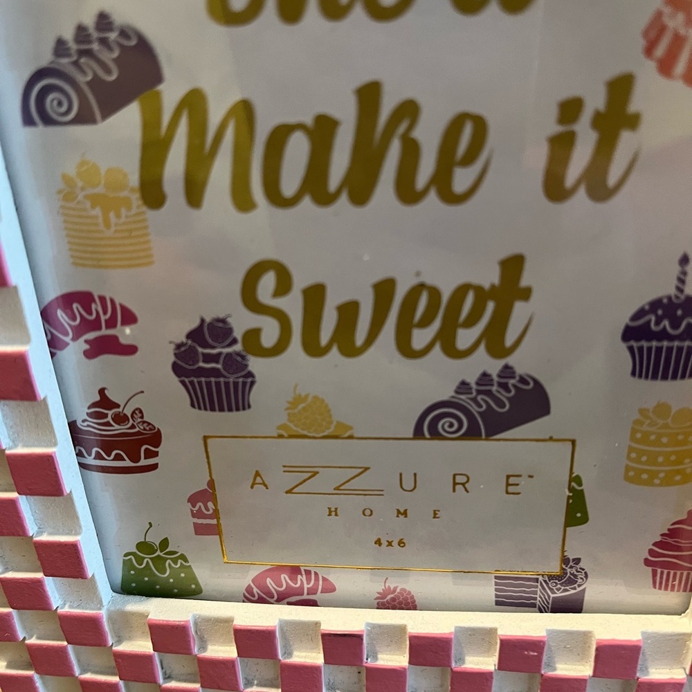 Pink Checkered Picture Frame - Picture 2 of 3